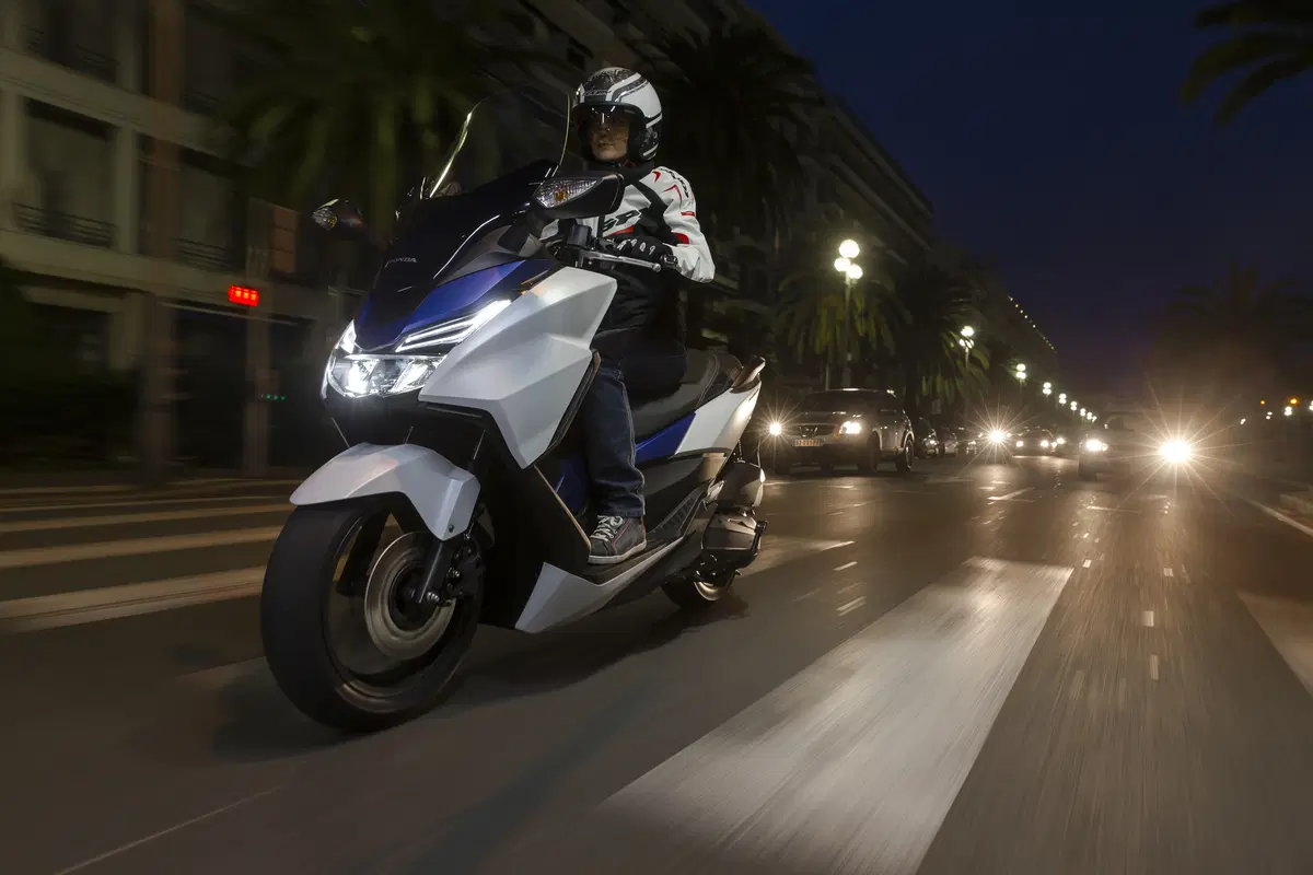 Honda Forza 125
