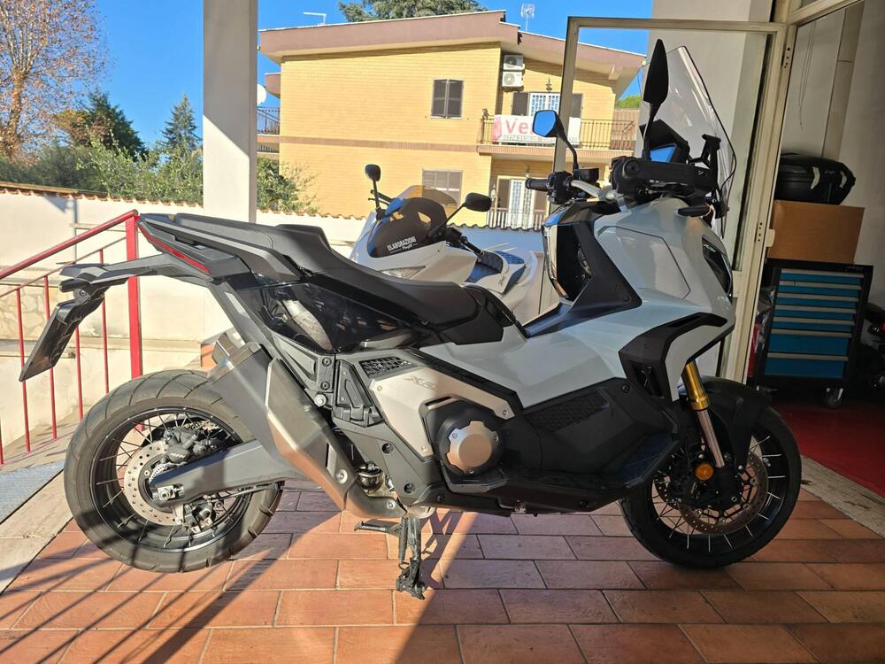 Honda X-ADV 750 DCT (2021 - 24) (2)