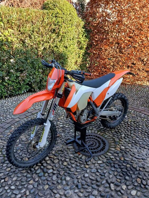 KTM 250 EXC-F (2016) (3)