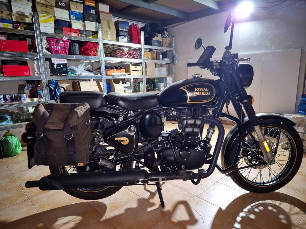 Royal Enfield Classic 500 EFI Tribute (2021) (5)