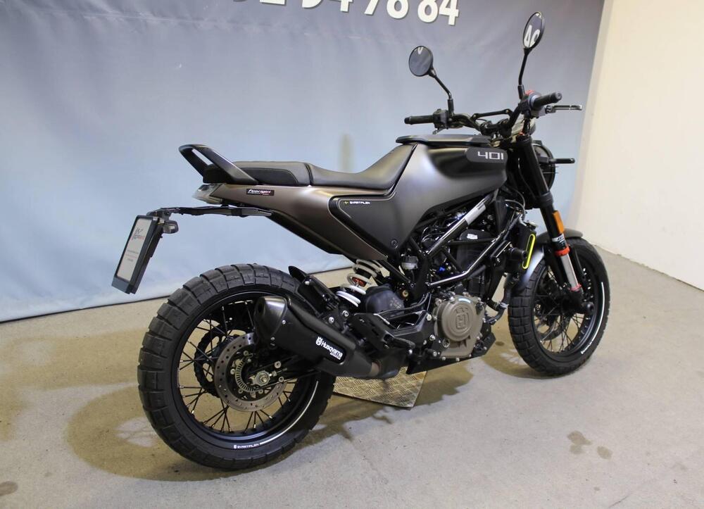 Husqvarna Svartpilen 401 (2021 - 23) (5)