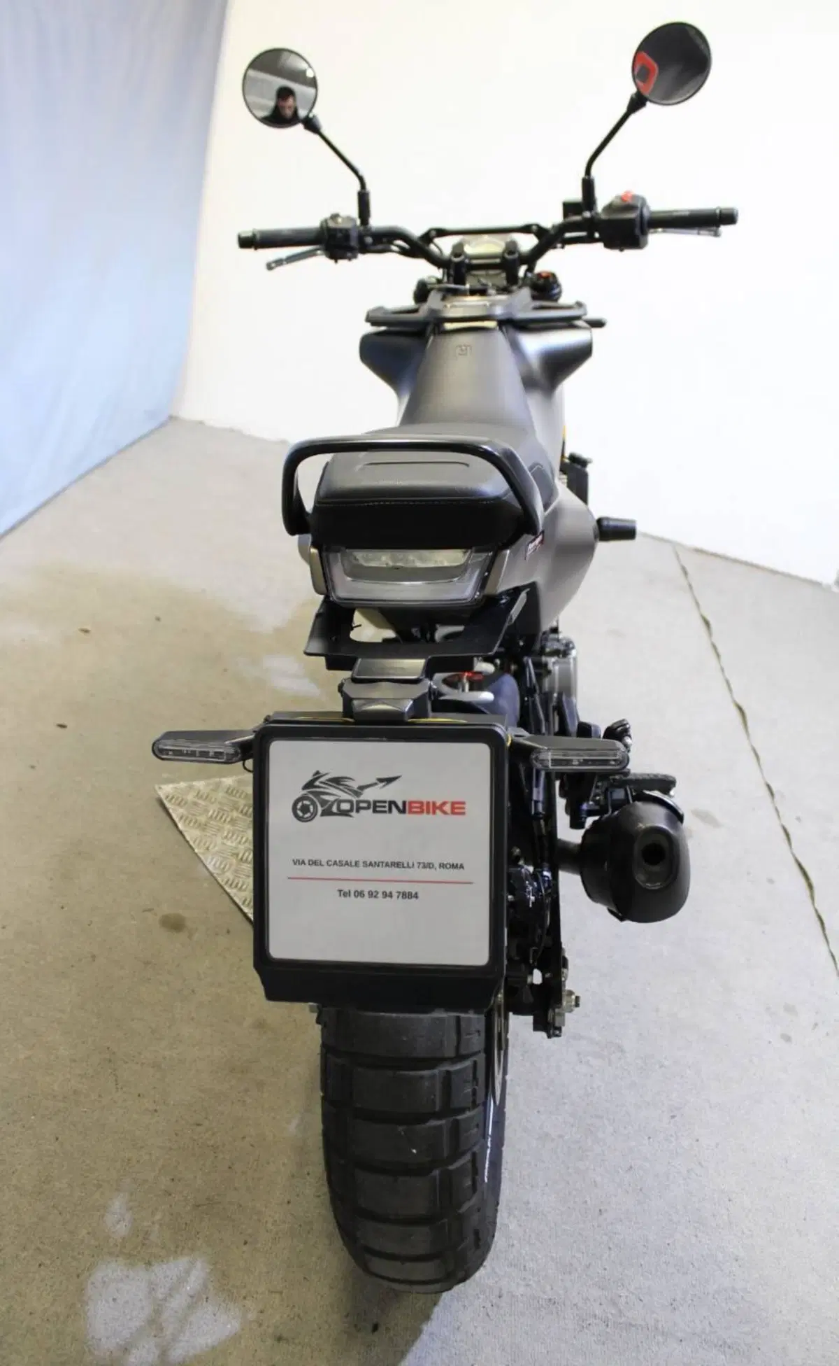 Husqvarna Svartpilen 401 (2021 - 23) (5)