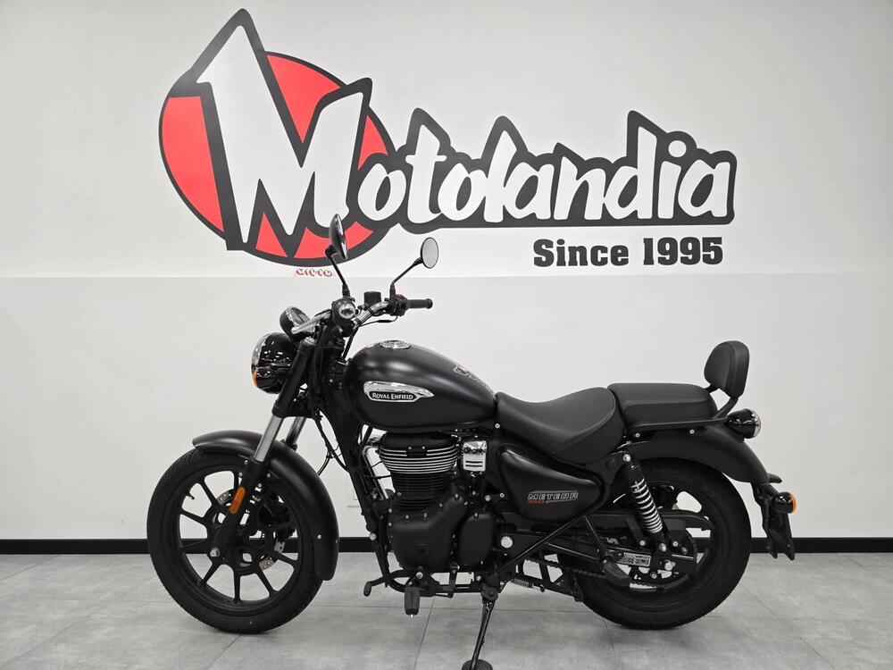 Royal Enfield Meteor 350 Stellar (2021 - 24) (4)