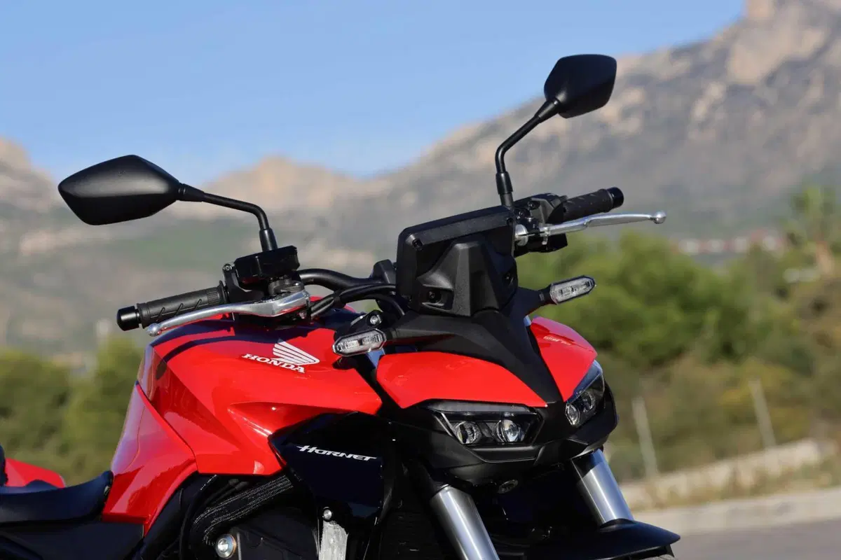 Honda CB1000 Hornet SP 2025 TEST [VIDEO E GALLERY]  (12)