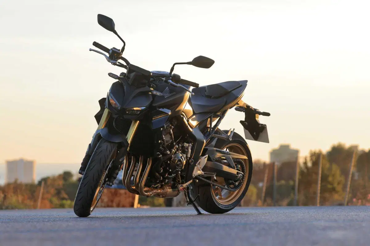 Honda CB1000 Hornet SP 2025 TEST [VIDEO E GALLERY]  (43)