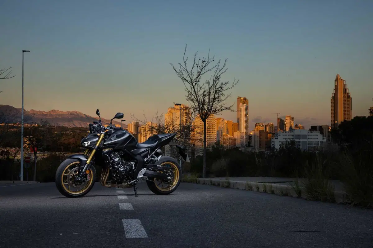 Honda CB1000 Hornet SP 2025 TEST [VIDEO E GALLERY]  (57)