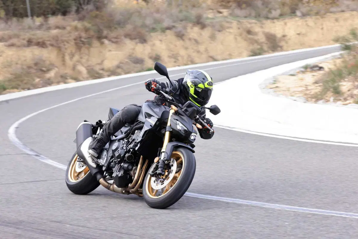 Honda CB1000 Hornet SP 2025 TEST [VIDEO E GALLERY]  (61)