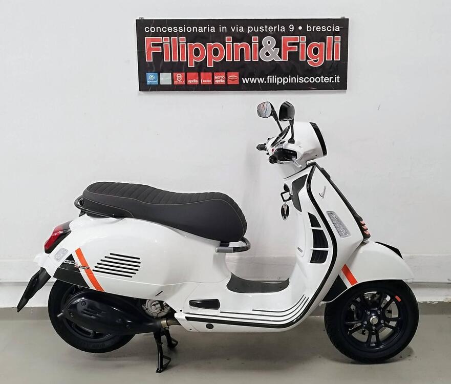 Vespa GTS 300 Super Sport (2023 - 24)