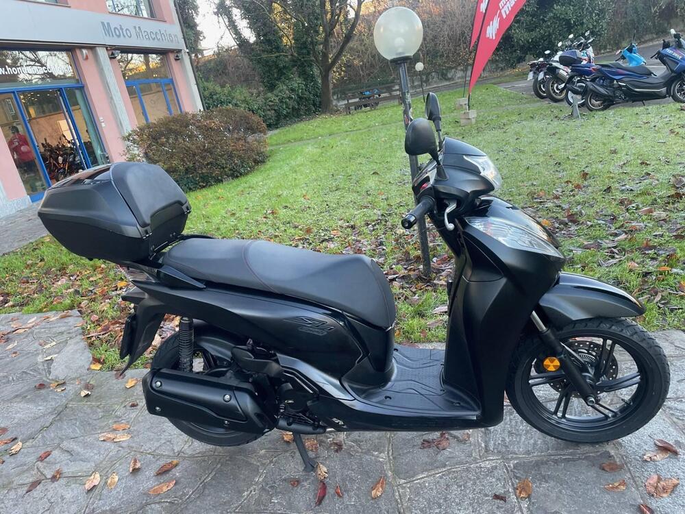 Honda SH 300 i Sport ABS (2018 - 20) (2)