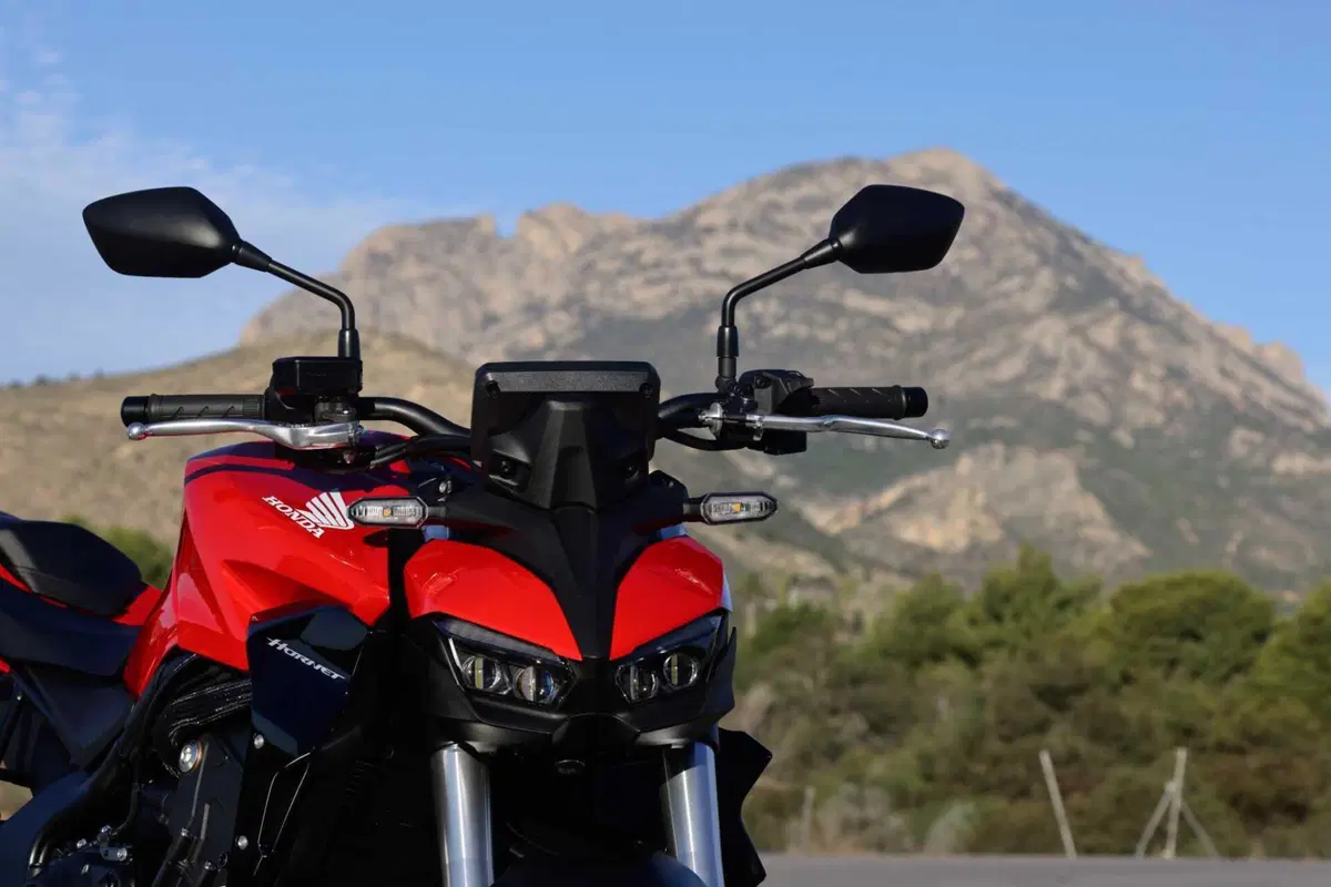 Honda CB1000 Hornet SP 2025 TEST [VIDEO E GALLERY]  (23)