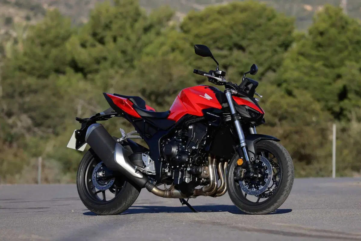 Honda CB1000 Hornet SP 2025 TEST [VIDEO E GALLERY]  (29)