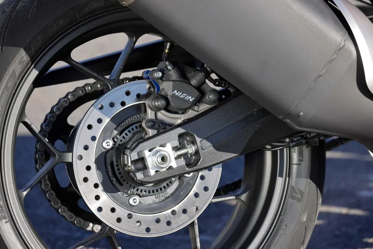 Honda CB1000 Hornet SP 2025 TEST [VIDEO E GALLERY]  (40)