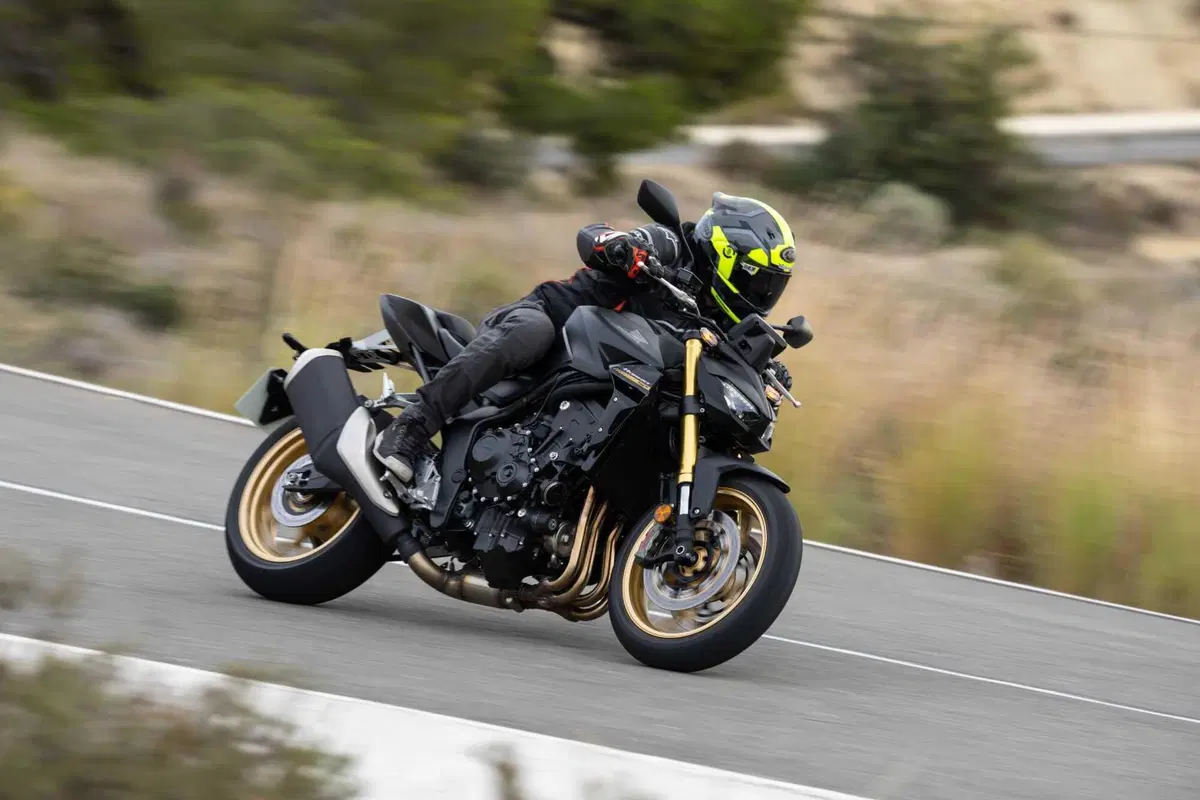 Honda CB1000 Hornet SP 2025 TEST [VIDEO E GALLERY]  (74)