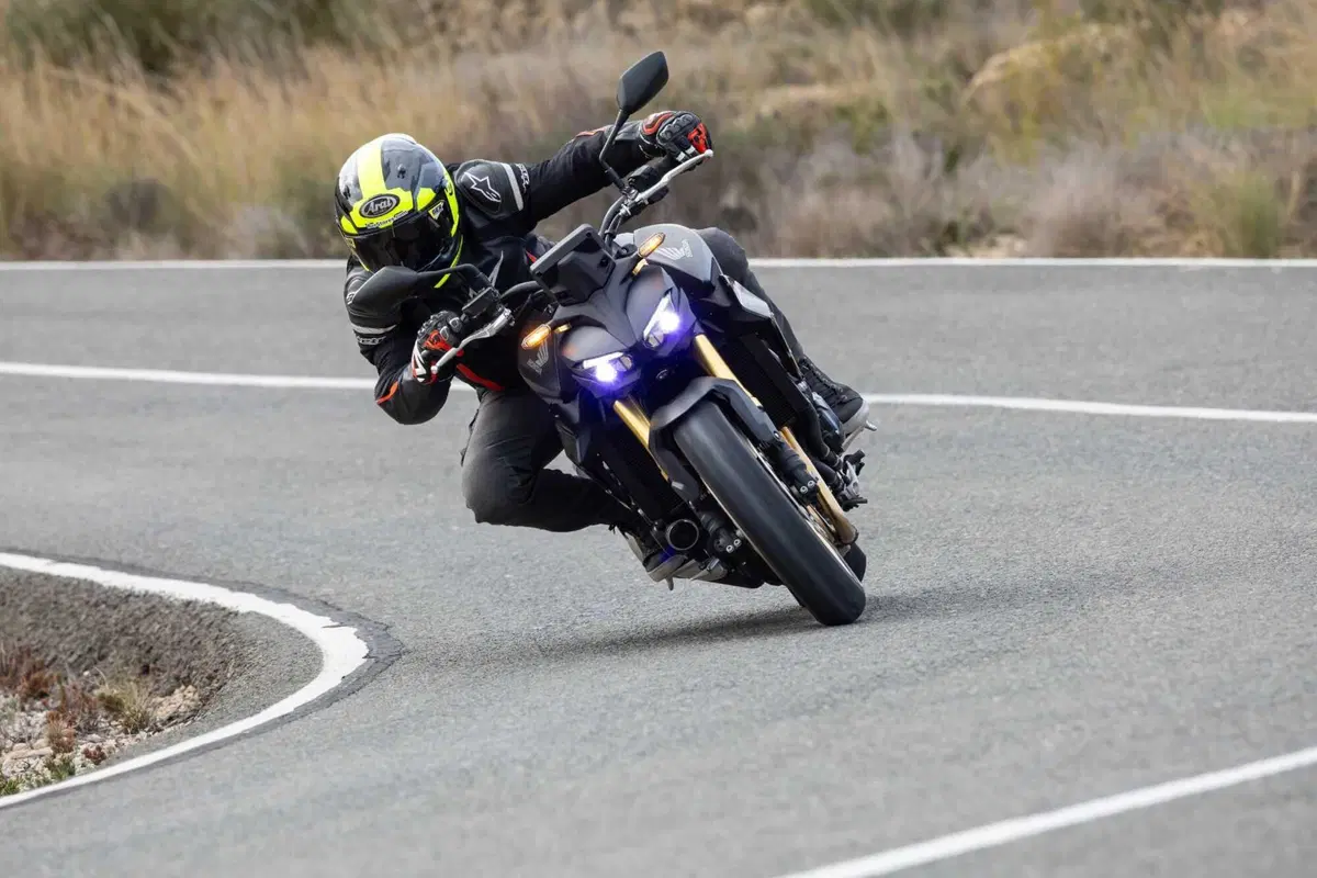 Honda CB1000 Hornet SP 2025 TEST [VIDEO E GALLERY]  (76)