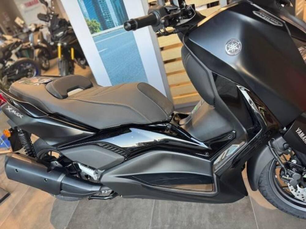 Yamaha X-Max 300 Tech Max (2021 - 24) (3)