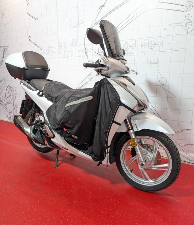 Honda SH 150 i (2017 - 19) (4)