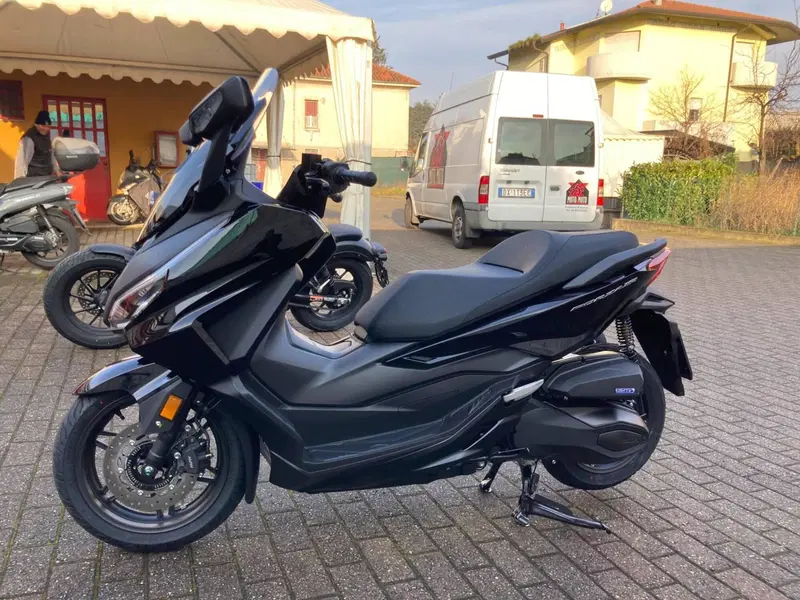 Honda Forza 350 (2025 - 26) (2)