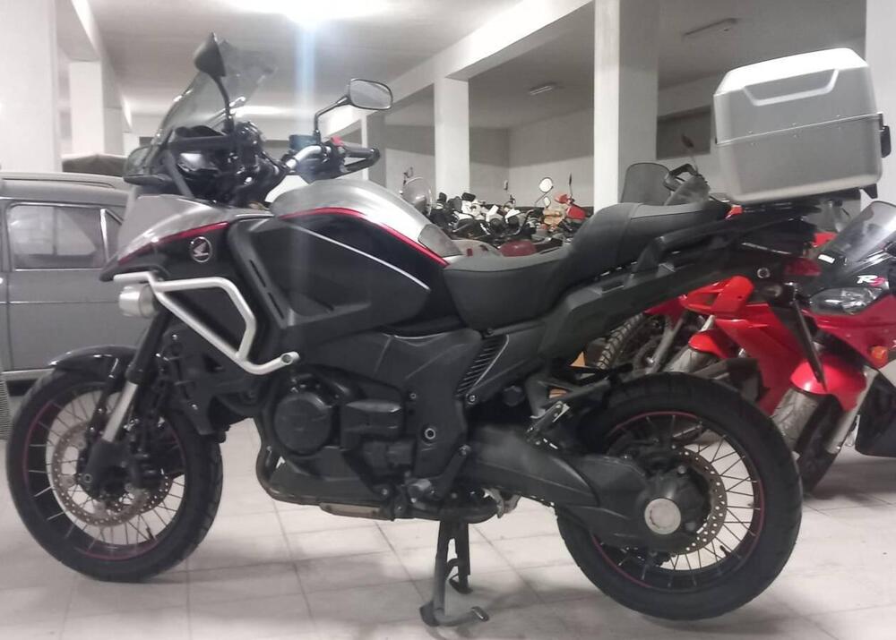 Honda Crosstourer DCT ABS Travel Edition (2015 - 17) (4)