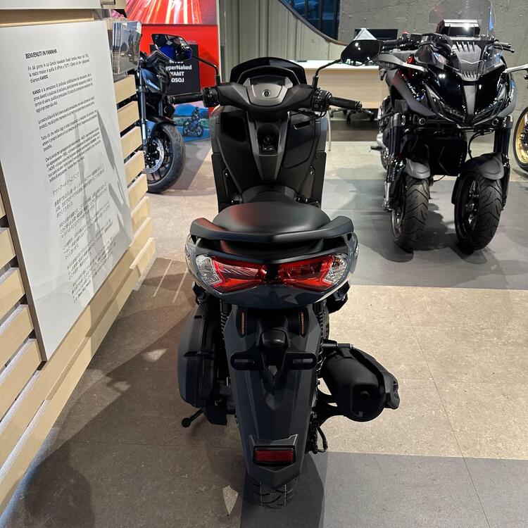 Yamaha N-Max 125 (2021 - 24) (2)