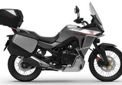 Honda Transalp XL750 Travel Edition (2023 - 24) nuova