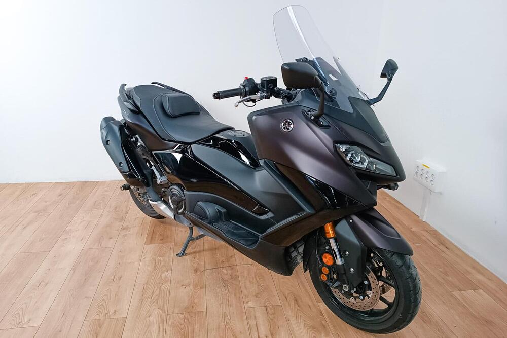 Yamaha T-Max 560 Tech Max (2020) (2)