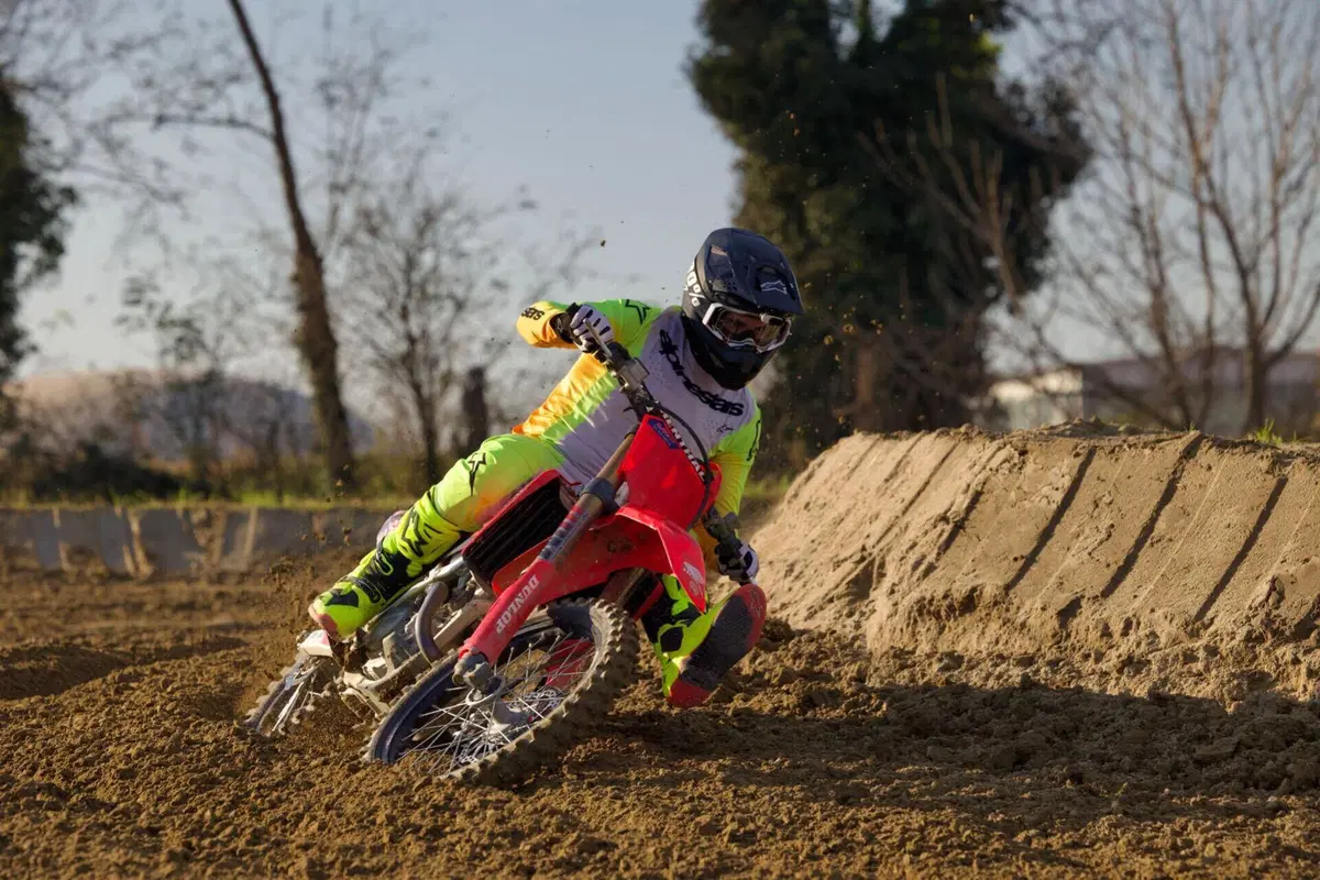 Honda CRF250 R Works Edition: una moto ufficiale per noi appassionati  (11)