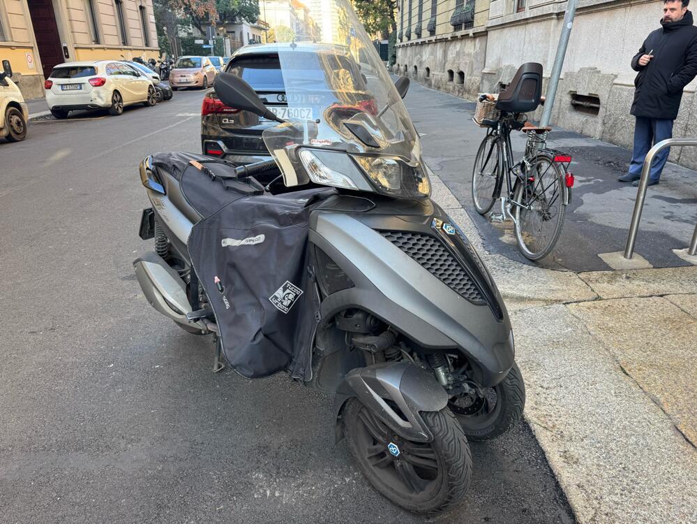 Piaggio Mp3 300 ie Yourban ERL (2011 - 17)