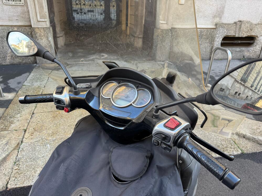 Piaggio Mp3 300 ie Yourban ERL (2011 - 17) (3)