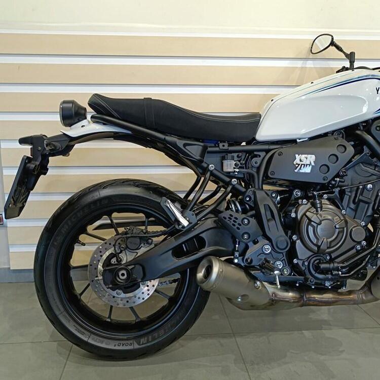 Yamaha XSR 700 (2022 - 24) (2)