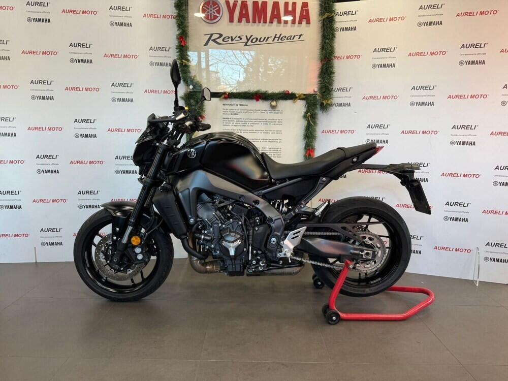 Yamaha MT-09 (2021 - 23) (3)