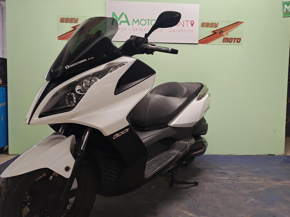 Kymco Downtown 300i ABS (2009 - 17) (2)