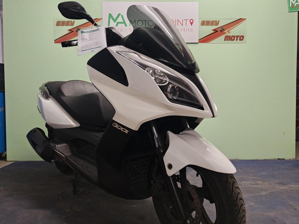 Kymco Downtown 300i ABS (2009 - 17) (5)