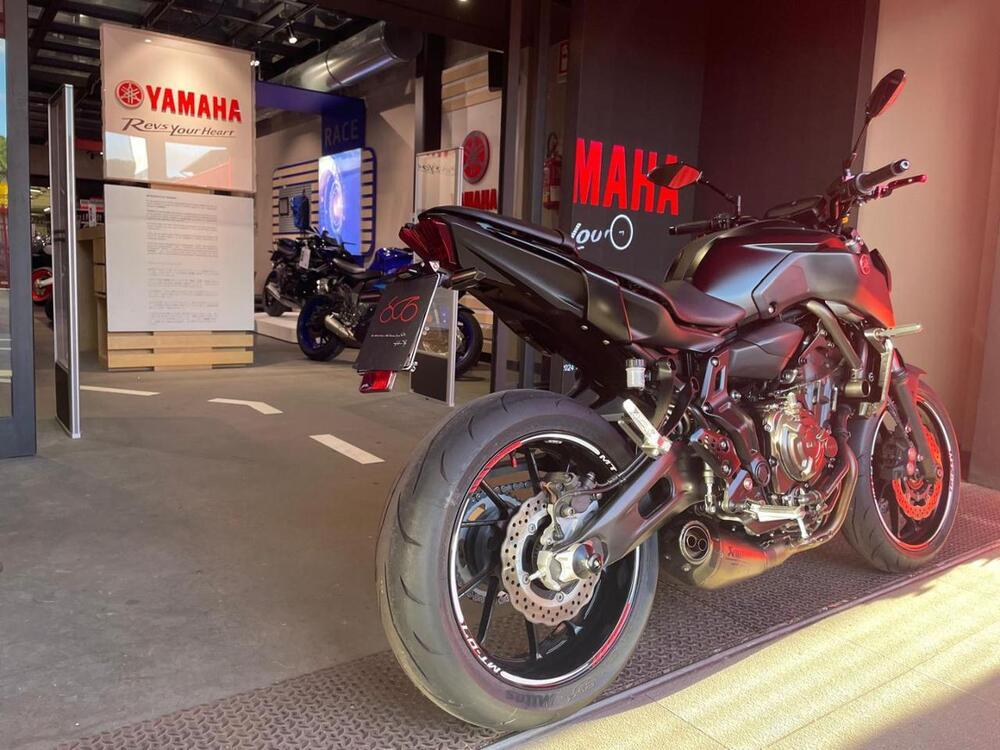 Yamaha MT-07 (2018 - 20) (3)