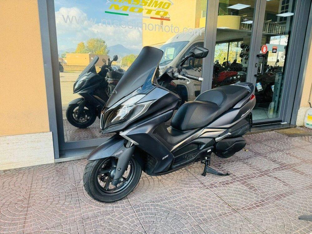 Kymco Downtown 350i ABS (2015 - 17) (2)