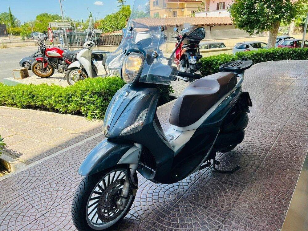 Piaggio Beverly 300 S i.e. ABS-ASR (2016 - 20) (2)