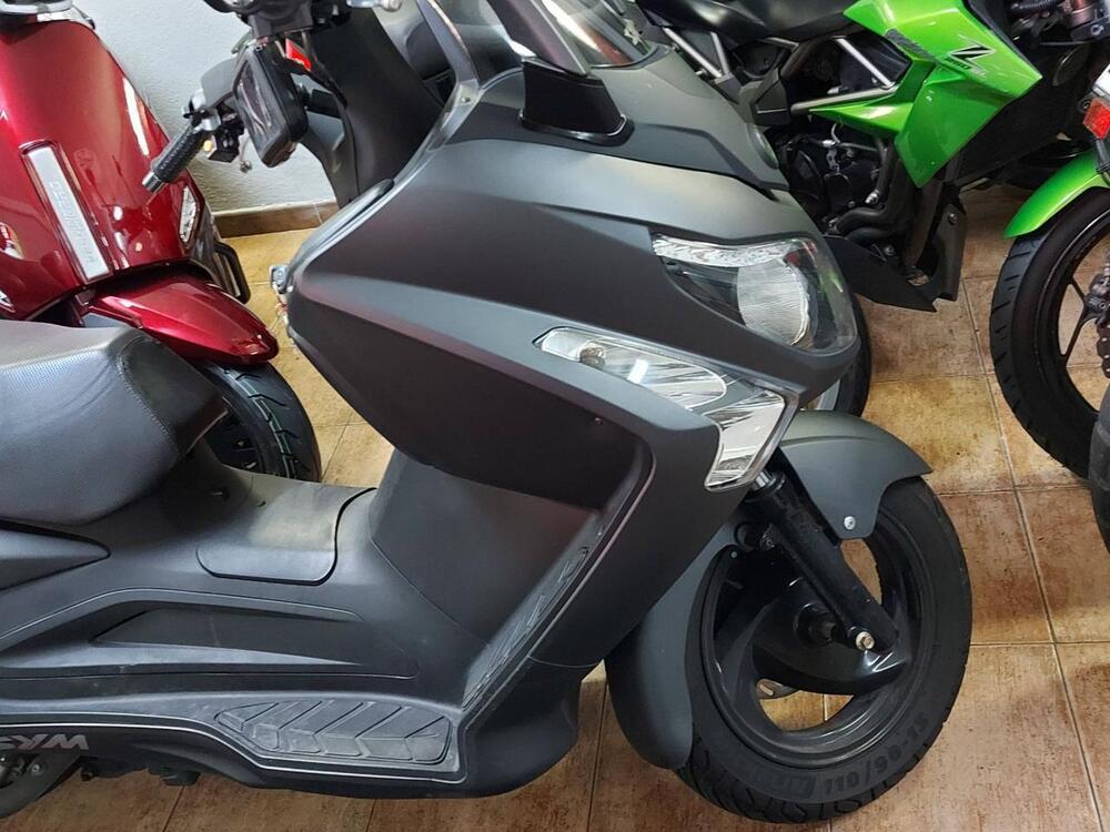 Sym Joymax 300 i ABS (2012 - 18) (5)