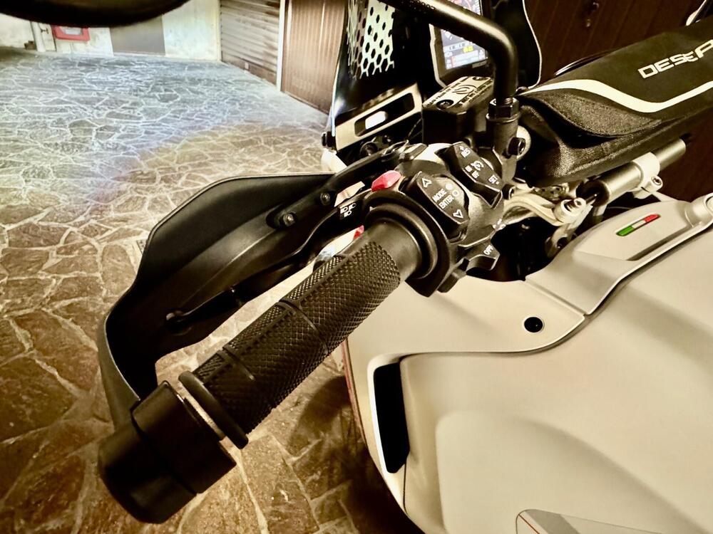 Ducati DesertX (2022 - 24) (5)