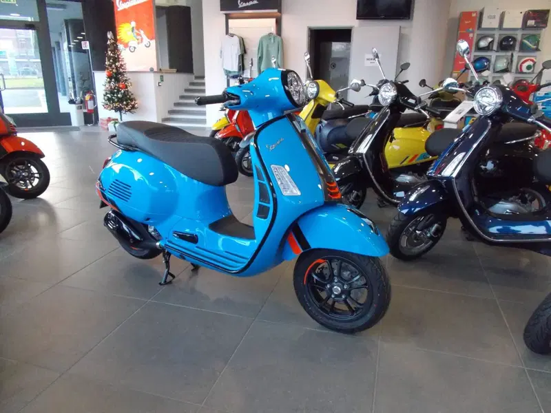Vespa GTS 310 Supersport (2025 - 26) (4)