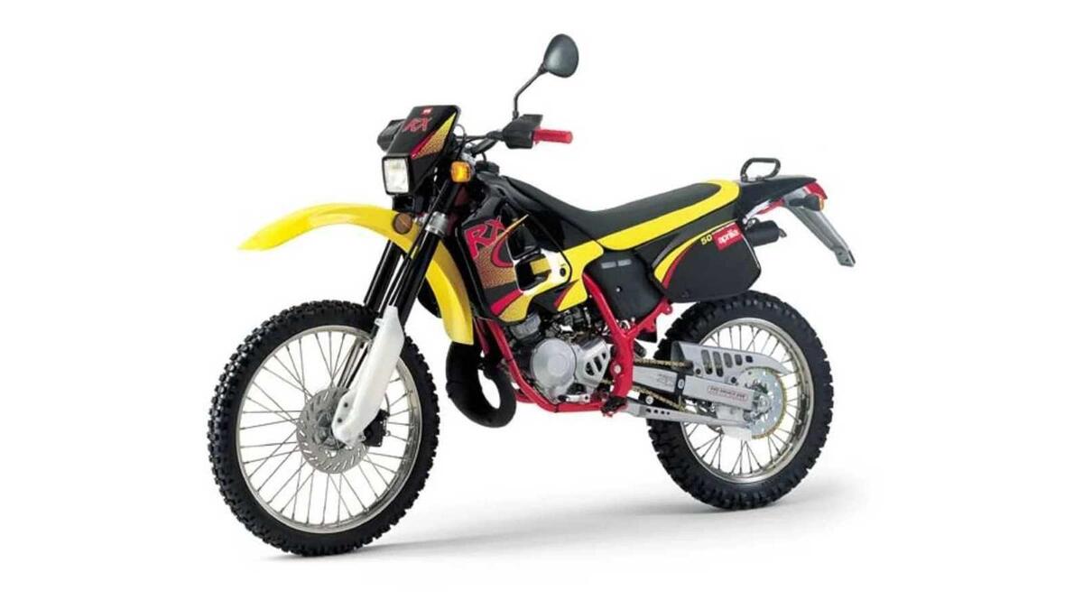 Aprilia Motorcycles Scooter Aprilia 850 Srv Top Speed Scooter