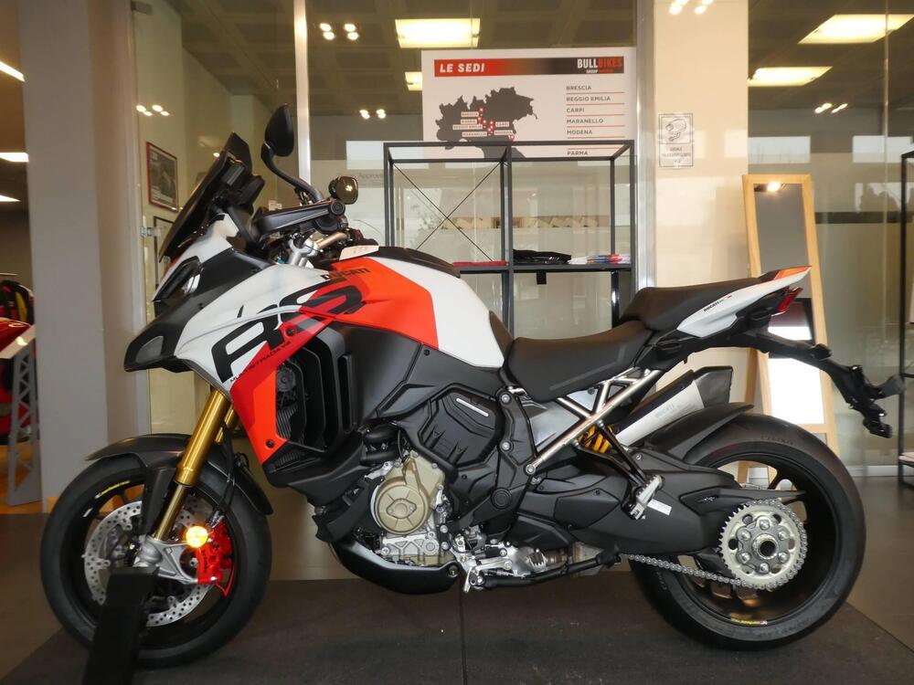 Ducati Multistrada V4 RS (2024)