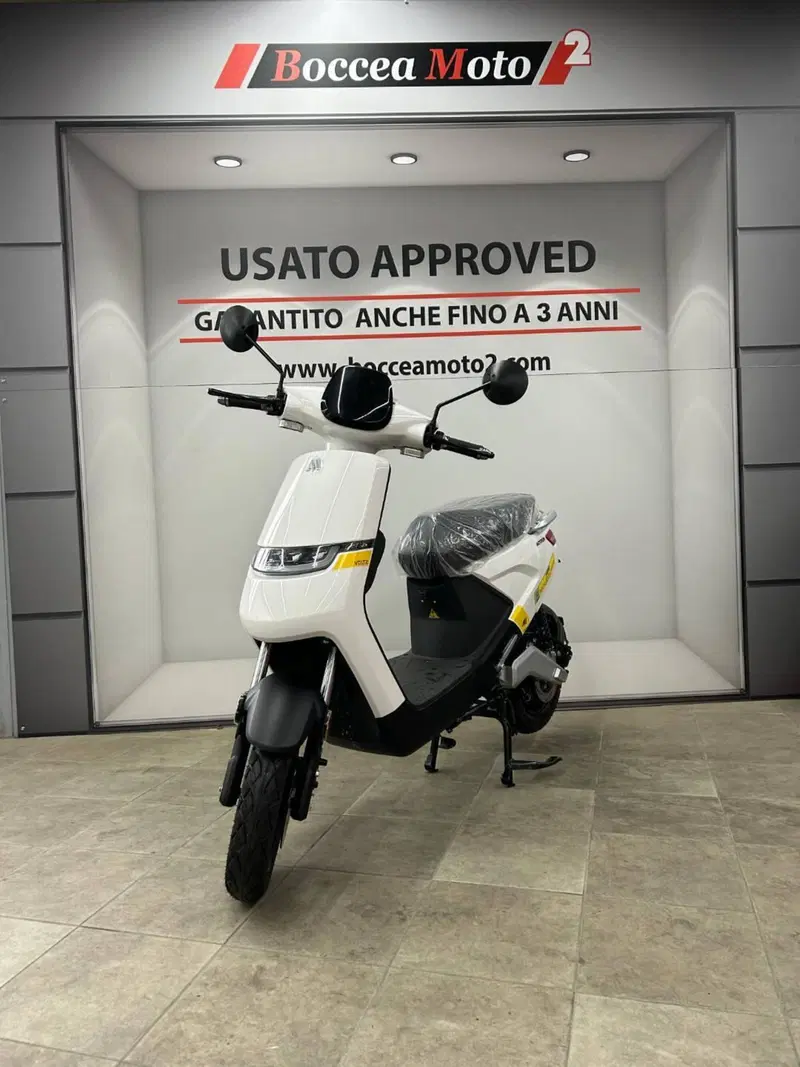Motron Motorcycles Whizz (2021 - 26) (2)