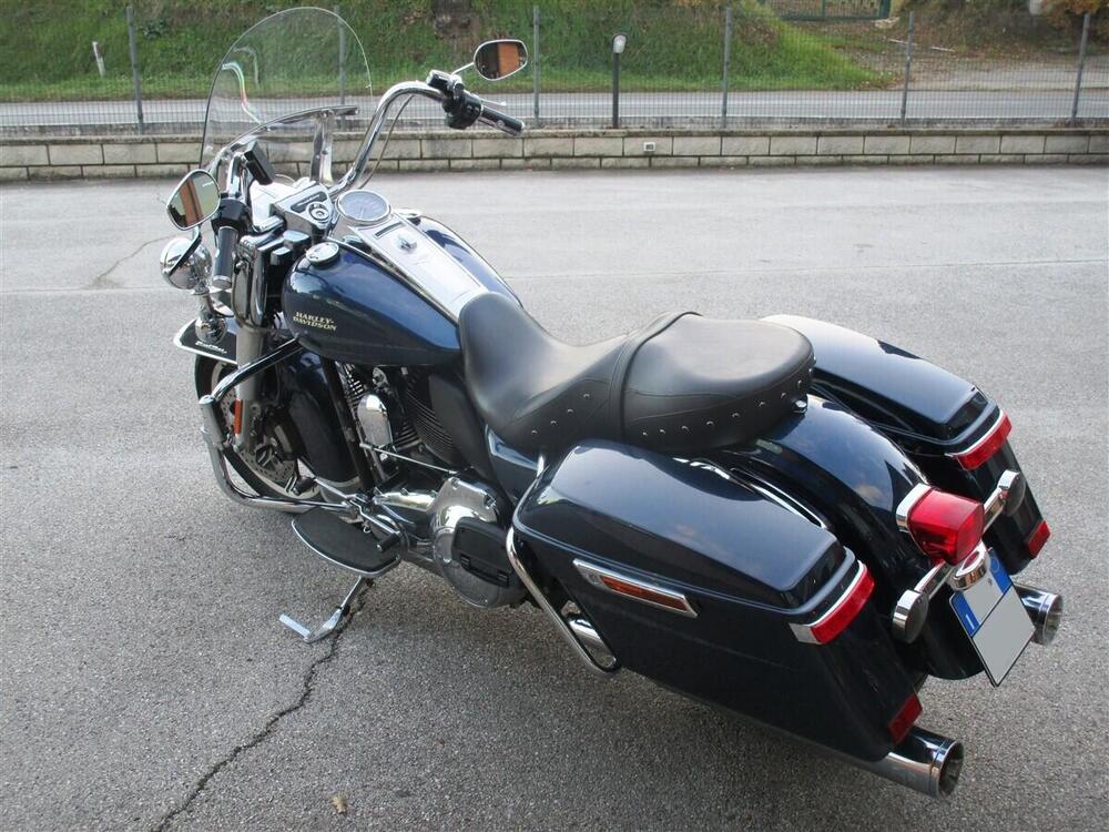 Harley-Davidson 1690 Road King (2013 - 16) - FLHR (4)