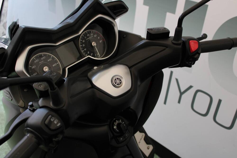 Yamaha X-Max 125 Tech Max (2021 - 24) (5)