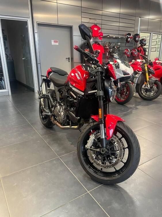 Ducati Monster 937 (2021 - 25) (4)