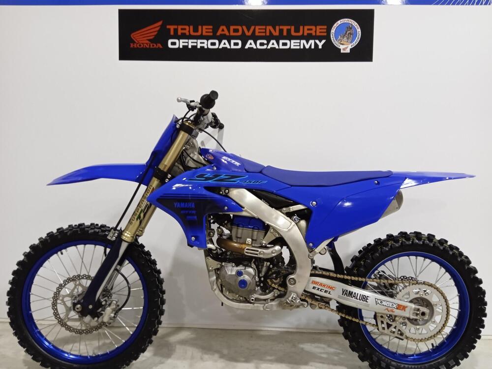 Yamaha YZ 450 F (2024) (3)