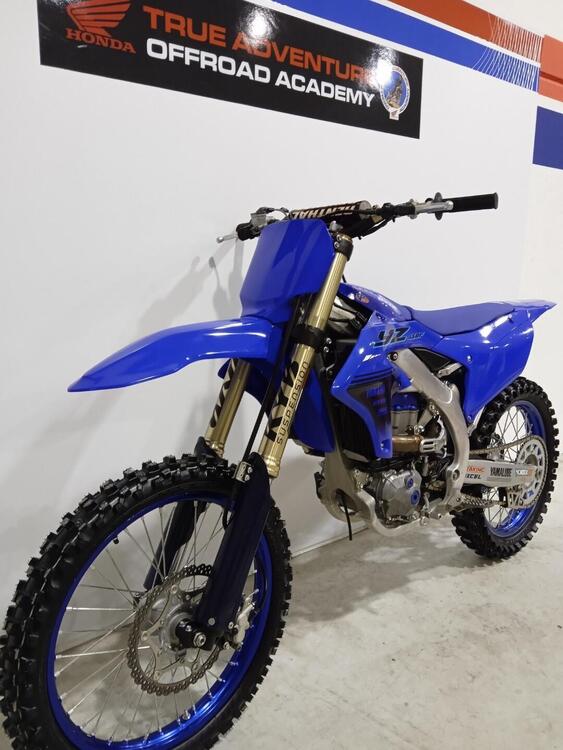 Yamaha YZ 450 F (2024) (4)