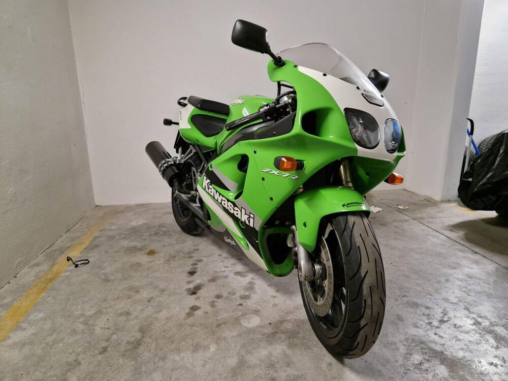 Kawasaki Ninja 750 ZX-7R (1996 - 00)