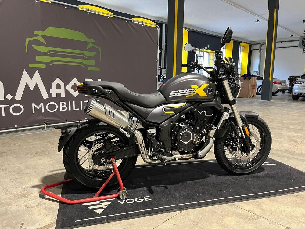 Voge Trofeo 525ACX Scrambler (2023 - 24) (2)