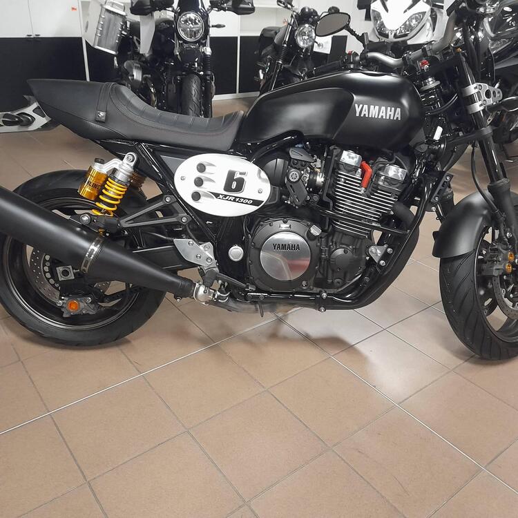 Yamaha XJR 1300 (2015 - 17)