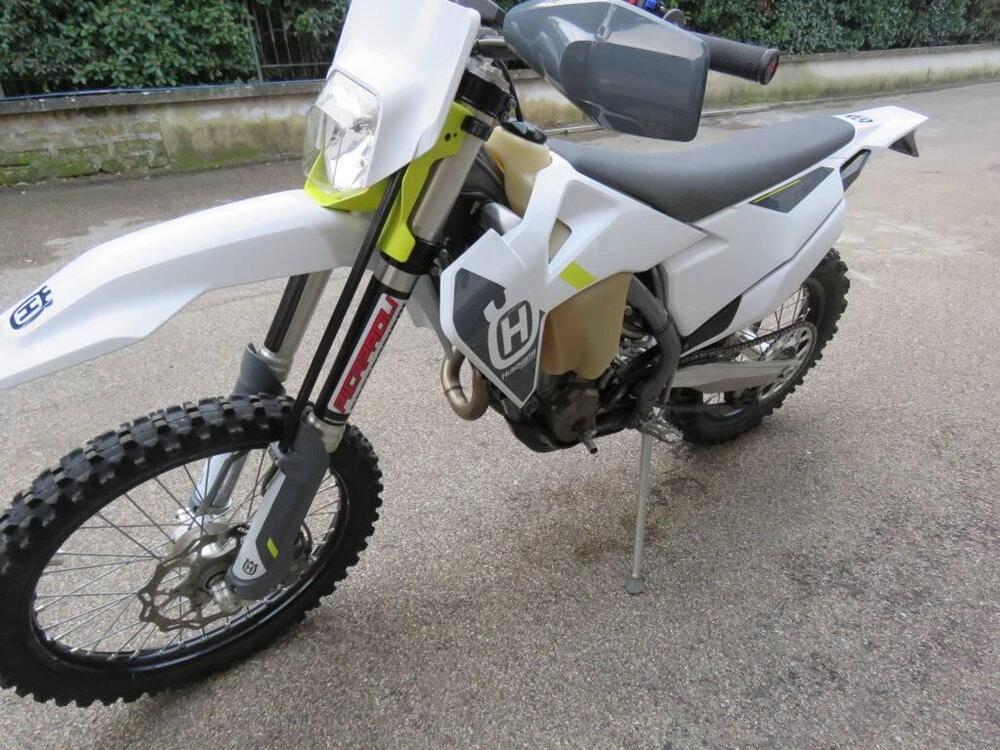 Husqvarna FE 250 (2022) (5)